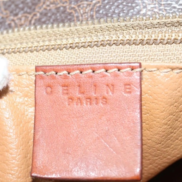 Celine bucket tote with bi fold wallet this is a steal - Picture 9 of 16